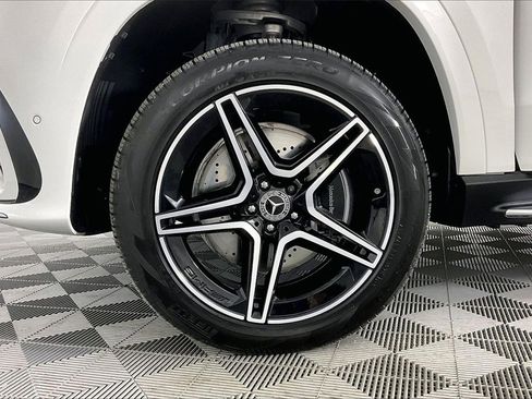 New 2025 Mercedes-Benz GLS 450 GLS 450 image 12