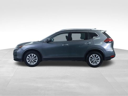 Used 2020 Nissan Rogue S w/ Special Edition Package FWD image 9