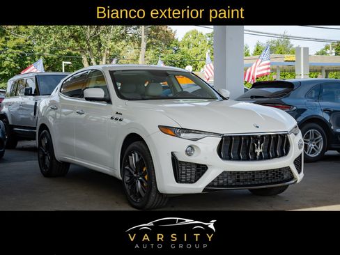 Used 2022 Maserati Levante Modena image 3
