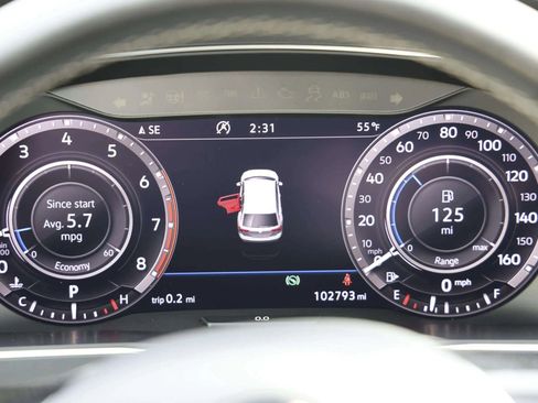 Used 2019 Volkswagen Tiguan SEL Premium R-Line w/ 3rd Row Seat Package image 26