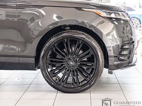 Used 2026 Land Rover Range Rover Velar Dynamic SE AWD/4WD image 11