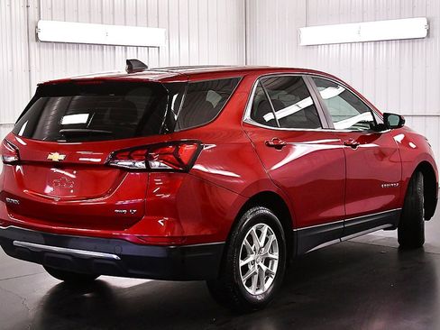 Used 2023 Chevrolet Equinox LT image 7