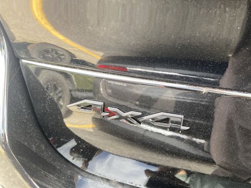 New 2025 Jeep Grand Cherokee L Laredo image 7