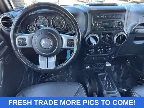 Used 2018 Jeep Wrangler Unlimited Sport AWD/4WD image 14