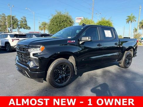 Used 2025 Chevrolet Silverado 1500 RST AWD/4WD image 3