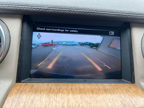 Used 2016 Land Rover LR4 HSE image 23