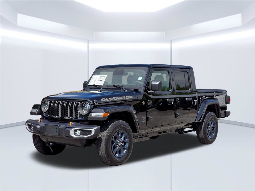 New 2026 Jeep Gladiator Sport AWD/4WD image 2