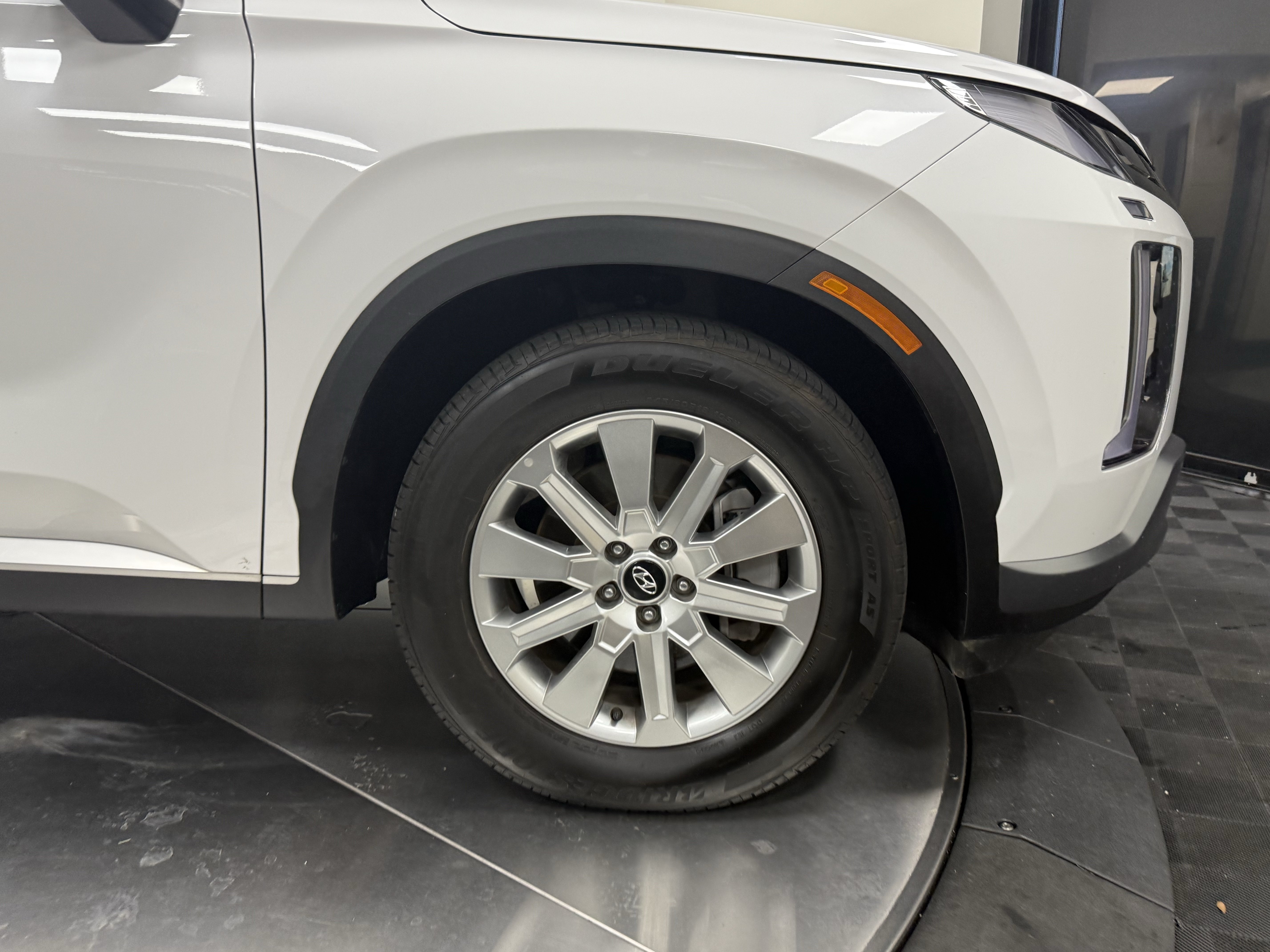 Used 2025 Hyundai Palisade SEL FWD image 9