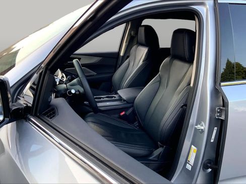 Used 2026 Acura MDX FWD w/ Technology Package image 8
