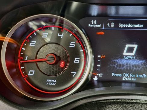 Used 2019 Dodge Charger GT RWD image 13
