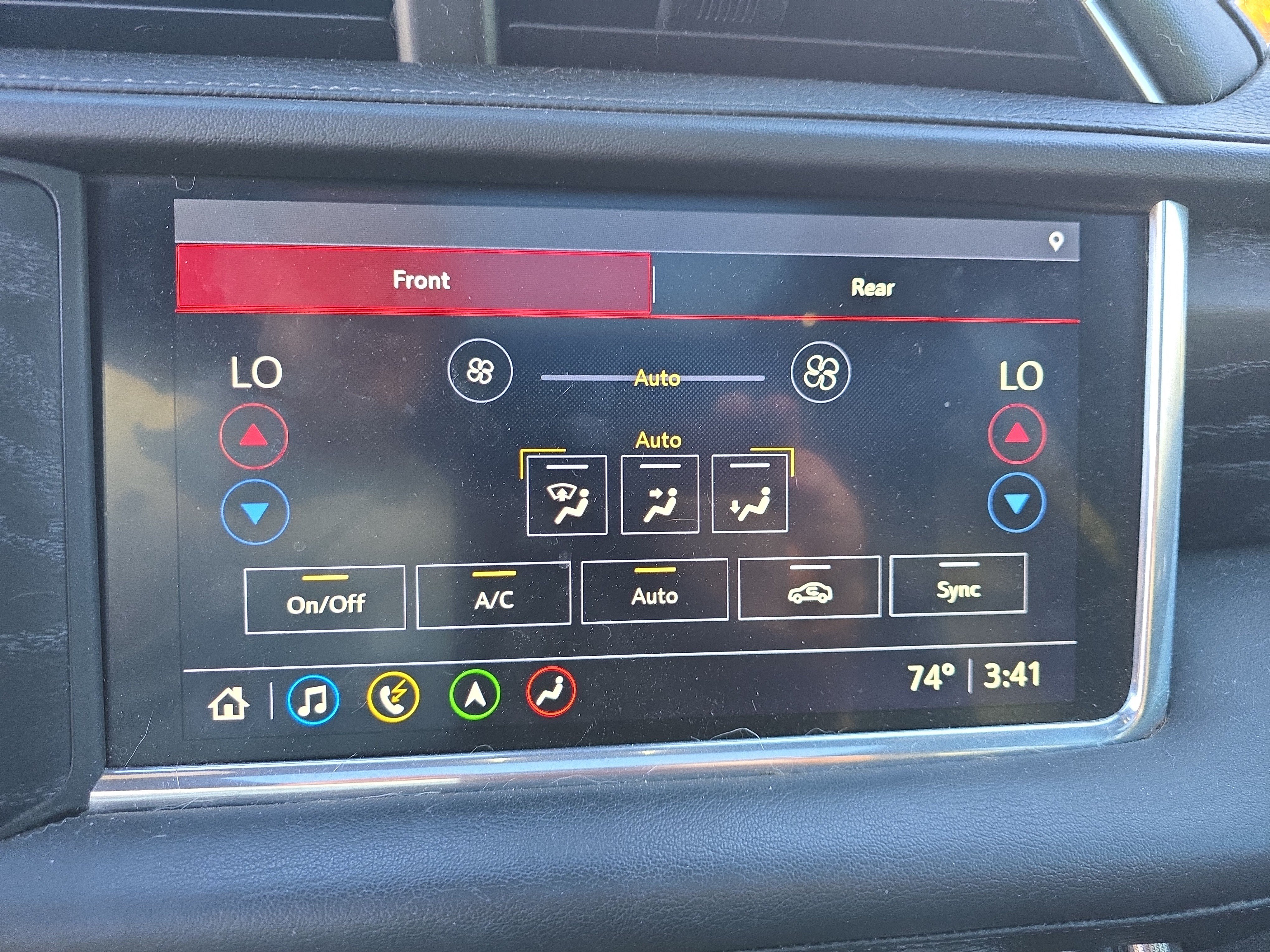 Used 2021 GMC Yukon XL Denali w/ Denali Premium Package AWD/4WD image 32