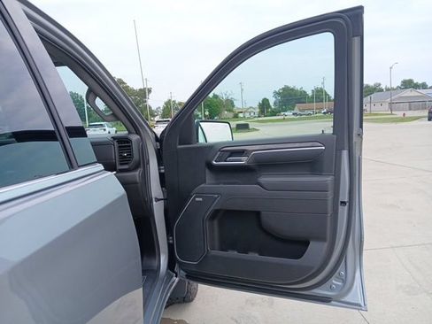 Certified 2025 Chevrolet Silverado 1500 LTZ w/ LTZ Convenience Package II AWD/4WD image 28