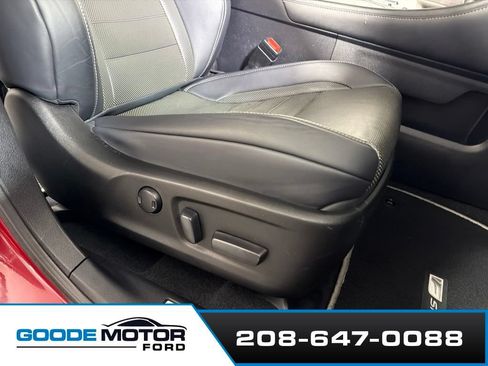 Used 2016 Lexus RX 450h F Sport w/ Cold Weather Package AWD/4WD image 24