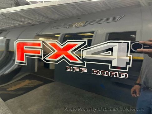 Used 2023 Ford F350 Lariat w/ FX4 Off-Road Package image 8