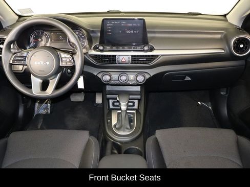 Used 2023 Kia Forte LXS w/ LXS Technology Package FWD image 13