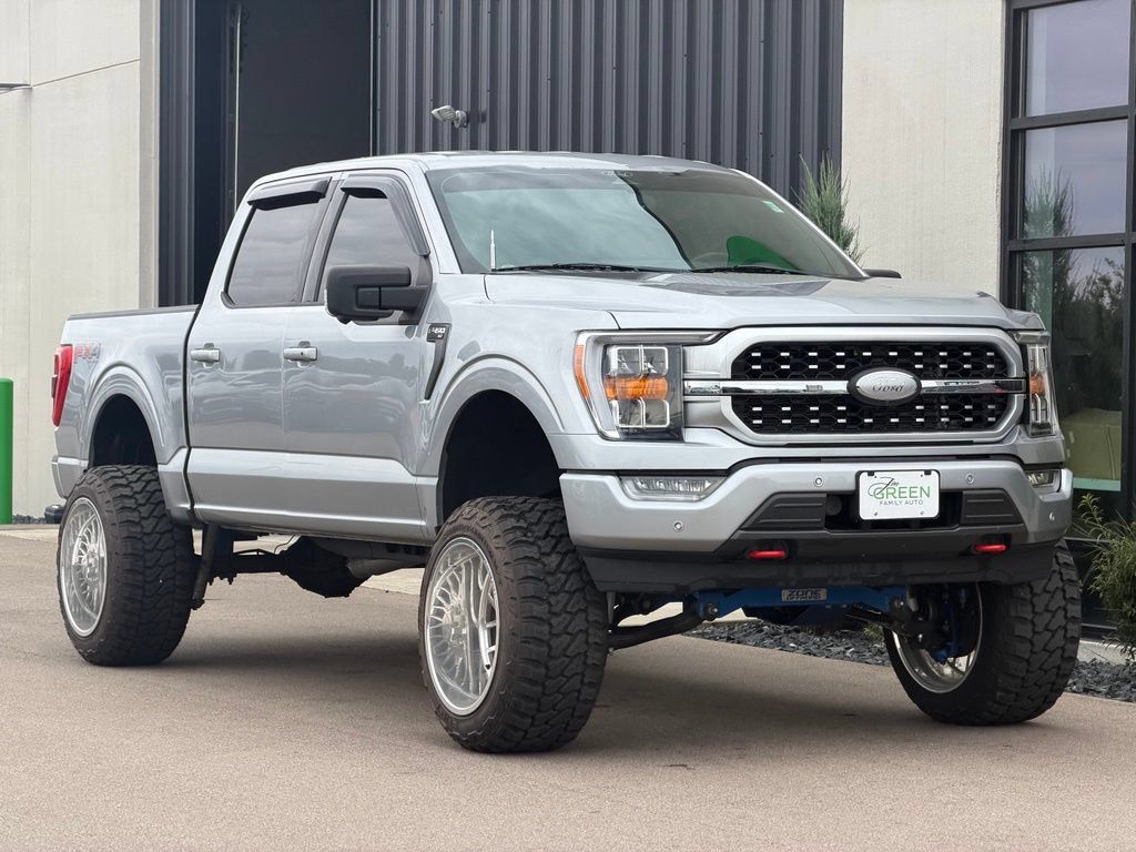Used 2022 Ford F150 XLT w/ Equipment Group 302A High AWD/4WD image 4