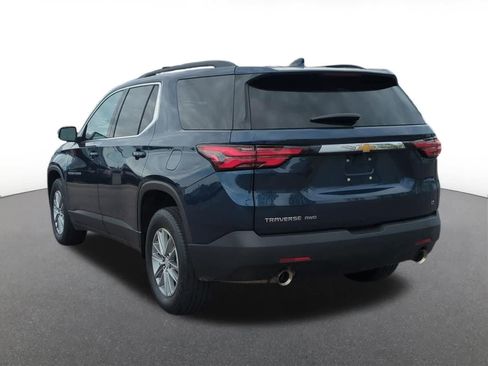 Used 2023 Chevrolet Traverse LT AWD/4WD image 4