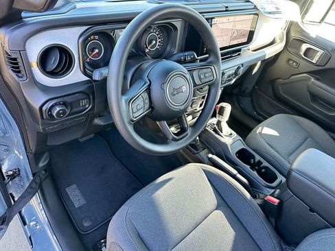 New 2026 Jeep Gladiator Sport image 6