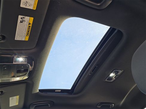 Used 2022 Hyundai Santa Cruz SEL Premium image 30