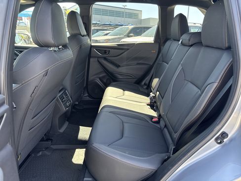 Used 2025 Subaru Forester Wilderness image 30
