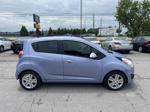 Used 2014 Chevrolet Spark LT FWD image 5