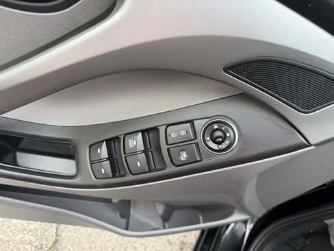 Used 2014 Hyundai Elantra SE FWD image 17