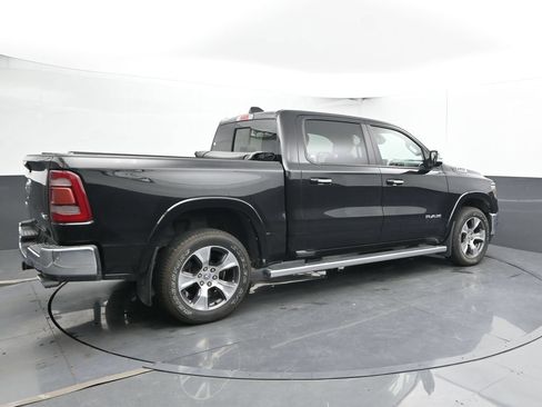 Used 2019 RAM 1500 Laramie AWD/4WD image 3