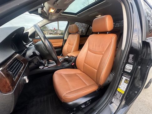 Used 2011 BMW 328i xDrive 328i xDrive AWD 4dr Sedan image 6