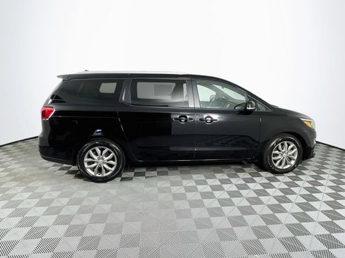 Used 2019 Kia Sedona EX FWD image 9