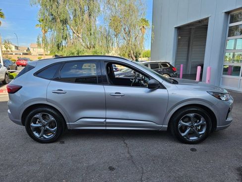 Used 2024 Ford Escape ST-Line FWD image 4