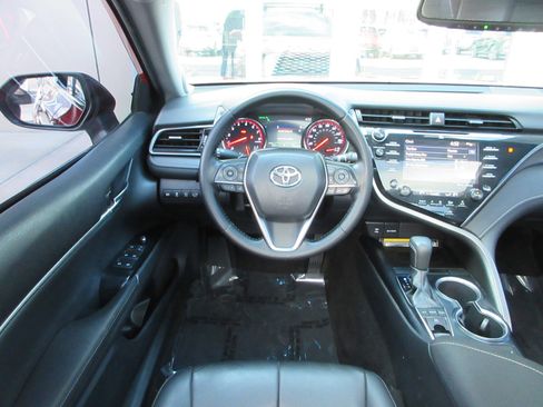 Used 2019 Toyota Camry XSE w/ Driver Assist Package FWD image 32