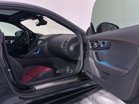 Used 2017 Jaguar F-TYPE R AWD/4WD image 24