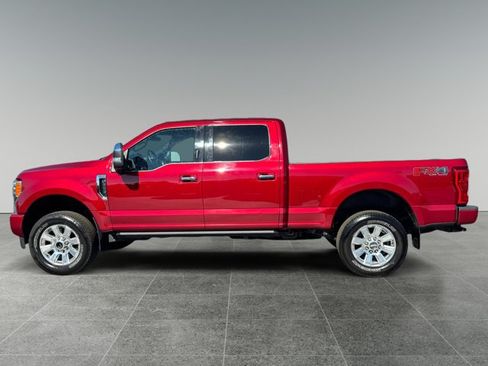 Used 2018 Ford F350 Platinum AWD/4WD image 3
