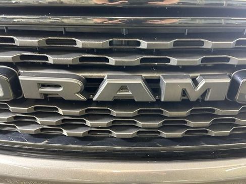 Used 2023 RAM 1500 Big Horn AWD/4WD image 10