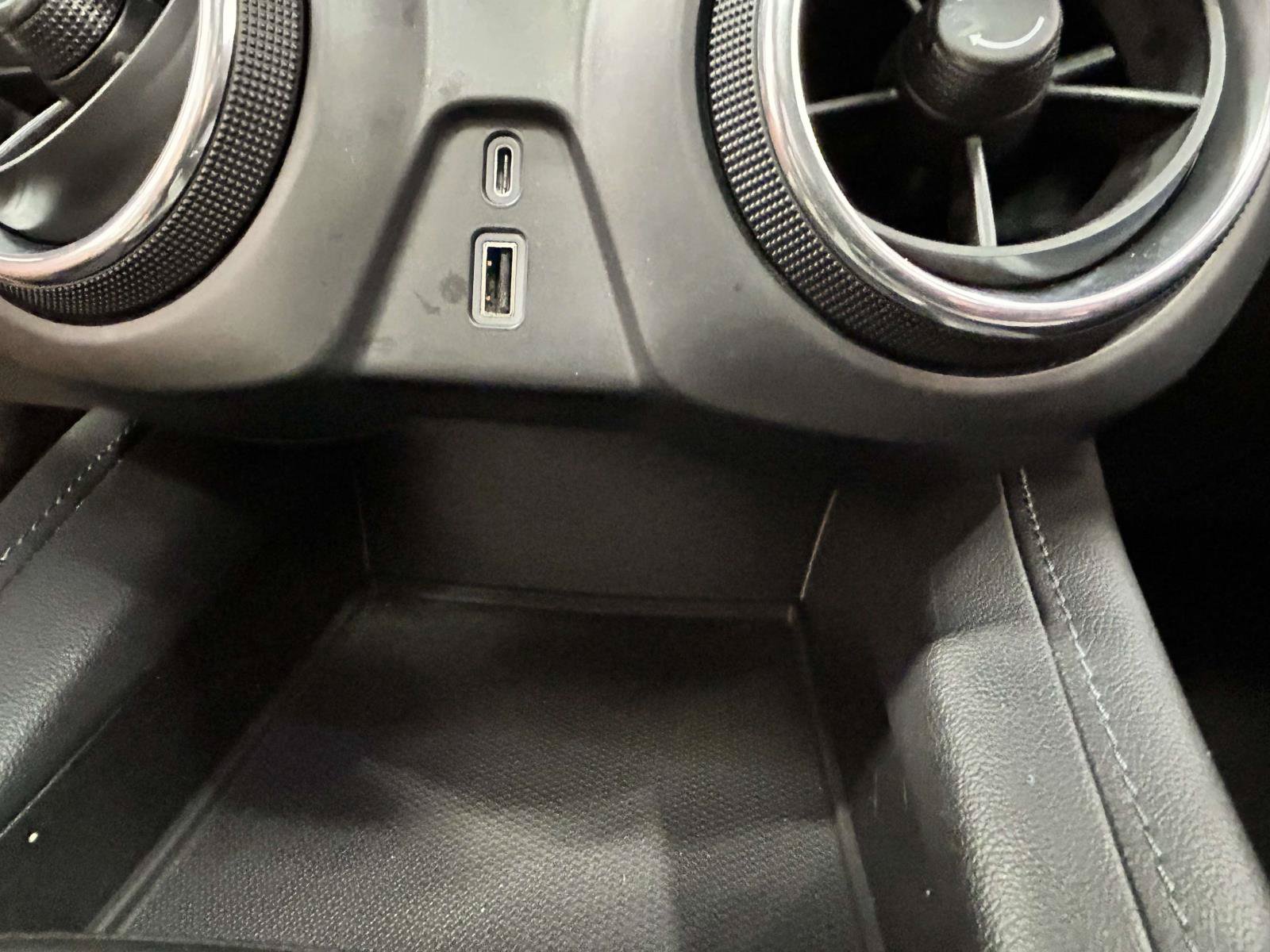 Used 2019 Chevrolet Blazer LT w/ Sun and Wheels Package FWD image 19