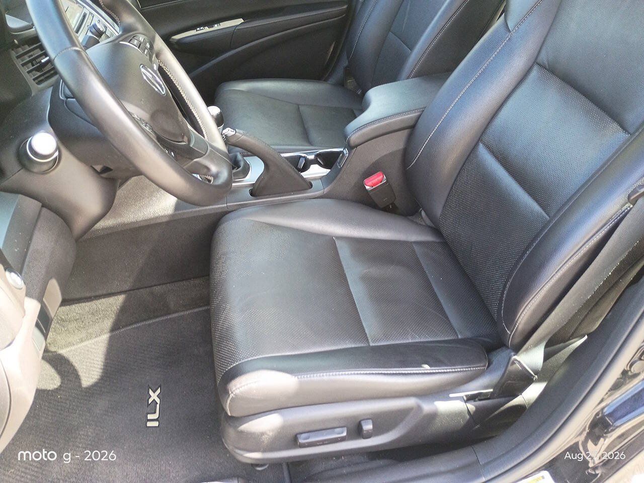 Used 2014 Acura ILX w/ Premium Package FWD image 16
