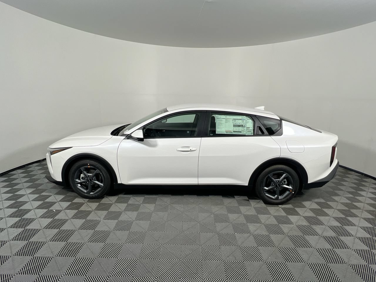 New 2026 Kia K4 FWD image 7