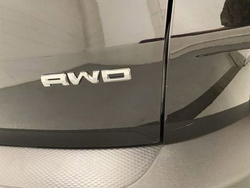 Used 2025 Ford Escape Platinum AWD/4WD image 32