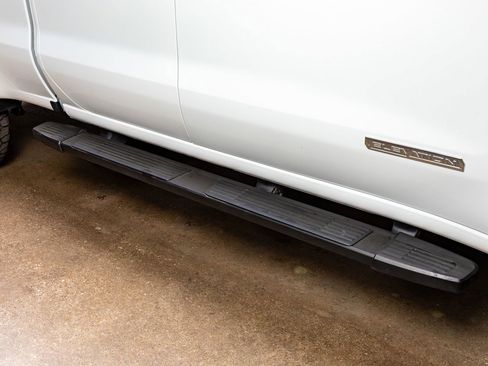 Used 2023 GMC Sierra 1500 Elevation w/ Preferred Package image 13