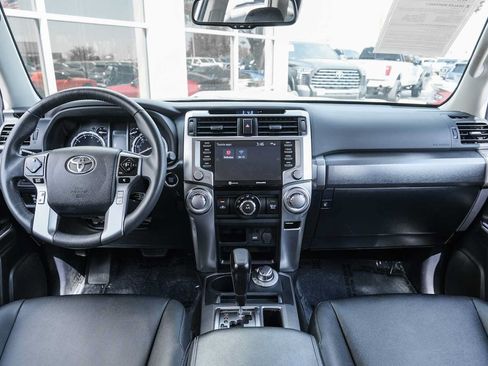 Used 2022 Toyota 4Runner TRD Sport AWD/4WD image 23
