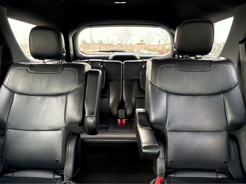 Used 2020 Ford Explorer ST w/ ST Street Pack image 8