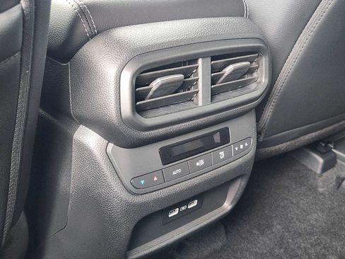 Certified 2023 Honda Pilot EX-L image 28