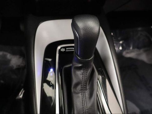 Used 2024 Toyota Corolla SE image 8