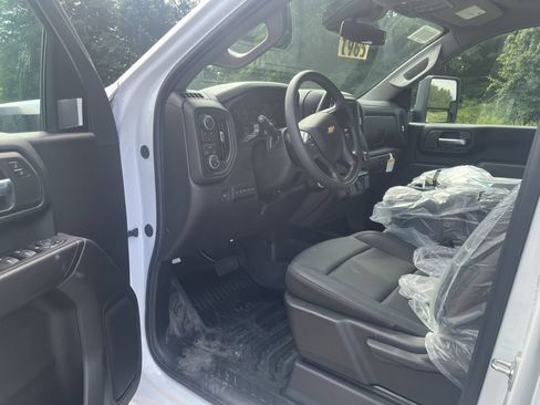 New 2026 Chevrolet Silverado 2500 W/T w/ WT Convenience Package AWD/4WD image 5