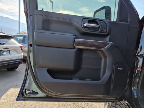 Used 2022 Chevrolet Silverado 3500 LTZ w/ LTZ Plus Package AWD/4WD image 12