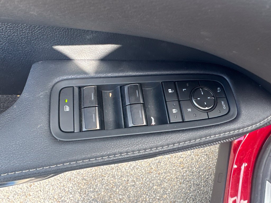 Used 2025 Lexus RX 350h w/ Accessory Package (Z1) AWD/4WD image 17