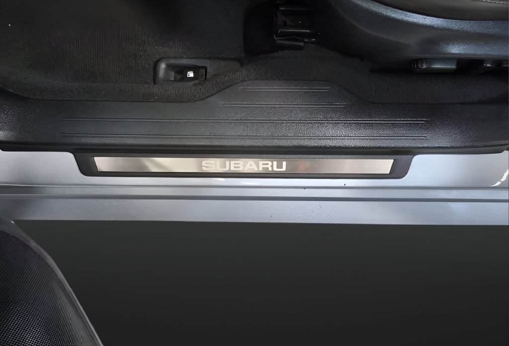 Used 2016 Subaru Legacy 3.6R Limited AWD/4WD image 7