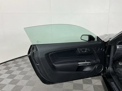 Used 2020 Ford Mustang Bullitt RWD image 12