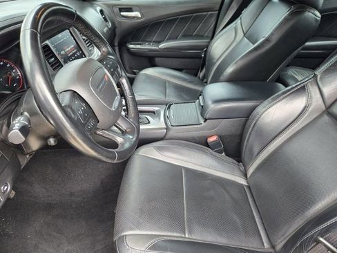 Used 2022 Dodge Charger SXT w/ Plus Group RWD image 12