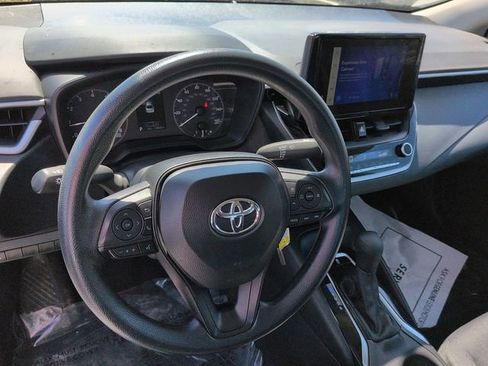 Certified 2025 Toyota Corolla LE FWD image 13